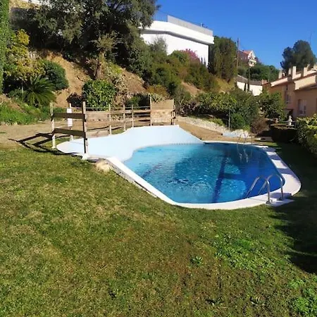 Casa Santa Susanna Paula Aroa Exterior photo
